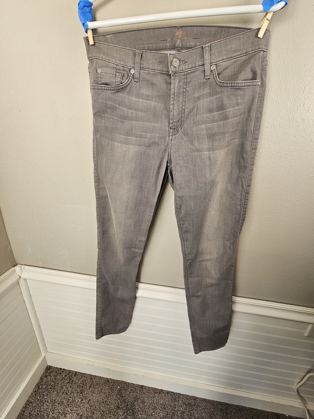 7 For All Mankind Womens Gwenevere Grey Slim Straight Jeans